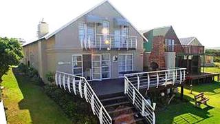 The Sand Castle | Mpekweni Accommodation