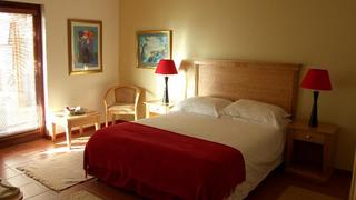 Woodbridge Lodge | Accommodation Milnerton