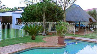 Weaver's Nest | Accommodation Villieria