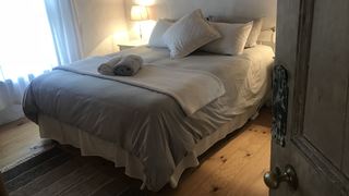 Woodlands Sea Ranch | Accommodation Noordhoek