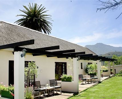 Eight Bells Mountain Inn