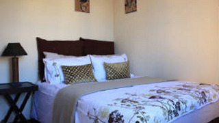 Paarlgolf Self-catering Holiday Home | Paarl Self-catering