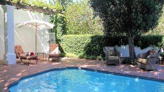 Oak Cottage and Manor House Rooms | Accommodation Franschhoek