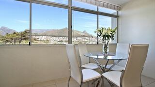 Sandringham | Self-catering Mouille Point