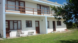 Fagans | Struisbaai Self-catering