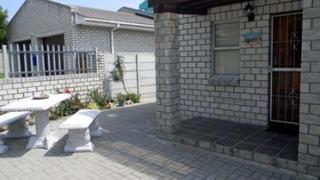 Alabama Self-catering Flat | Saldanha Self-catering