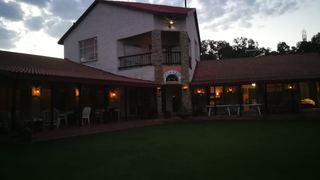 Quinnest | Oranjeville Accommodation