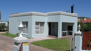 Elfransa Beach Cottage | Sedgefield Accommodation