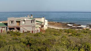 Lekke Ekke | Lamberts Bay Accommodation