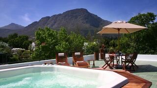 Le Ballon Rouge Guest House | Accommodation Franschhoek