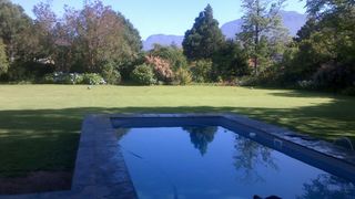 Sarah's B&B | Heather Park Accommodation