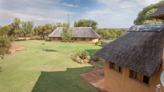 Kareespruit Game Lodge | Accommodation Zeerust