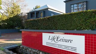 Life & Leisure Boutique Guest House & Premium Apartments | Stellenbosch Accommodation