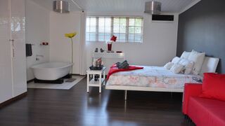 Sauvignon Country Lodge | Accommodation Wellington