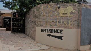 Hakuna Matata Guest House | Accommodation Koffiefontein