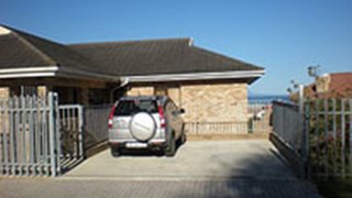 Dorothea No 7 | Self-catering Plett Central