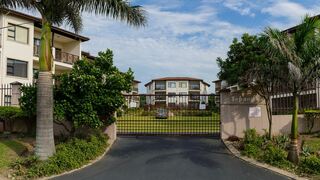 Topanga | Uvongo Accommodation