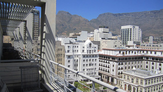 At Greenmarket Place | Cape Town City Centre Accommodation
