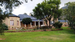 Vultures Lodge | Zastron Accommodation