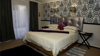 Cottonwood Guesthouse | Self-catering Dan Pienaar