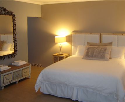 Rhino Creek Estate