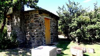 Di Bus Stop Adventures | Accommodation Golden Gate Highlands National Park