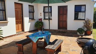 Alcyone | Summerstrand Accommodation