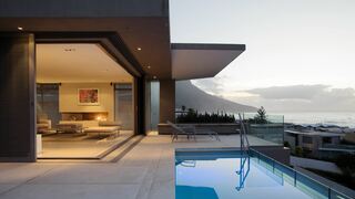 Blue Views Penthouse II | Bakoven Accommodation