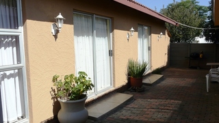 A Place to Stay | Klopperpark Accommodation