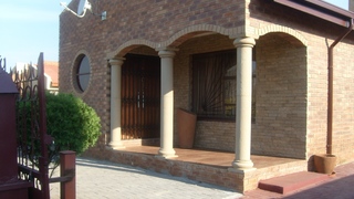 Thoriso Bed and Breakfast | Accommodation Rustenburg