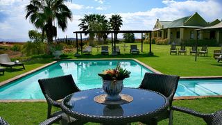 De Denne Guesthouse | Oudtshoorn Accommodation