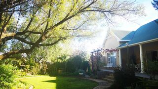 Annie's Inn | Williston Accommodation
