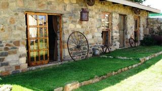 Ouhout Guest House | Accommodation Vrede (Free State)