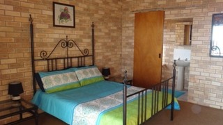 Surf Point 14 | Wavescrest (Jeffreys Bay) Accommodation