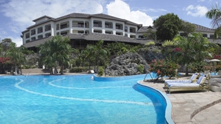 Diani Reef Beach Resort and Spa | Accommodation Diani Beach