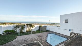 Whale Tale Studio Café | Accommodation Yzerfontein