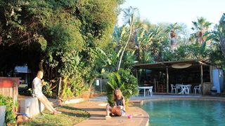 Secret Spot International Backpackers and Surf Camp | Accommodation Shakas Rock