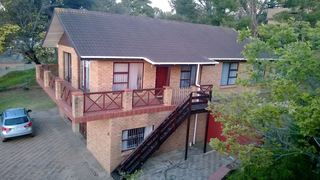 Plet Valley Views | Beacon Island Estate Accommodation