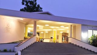 Cresta Sprayview | Accommodation Victoria Falls National Park
