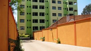 Pinnacle Court Apartments | Accommodation Spring Valley