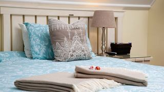 WarmKaros | Vincent Accommodation