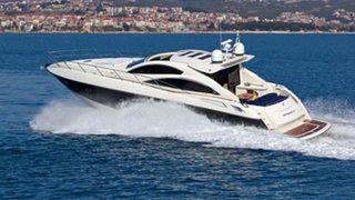 Sunseeker Predator 62 | Split Accommodation