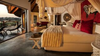 Pondoro Game Lodge | Accommodation Balule Nature Reserve