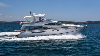 Fairline Squadron 58 | Split Accommodation