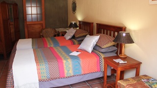 Yenfie Bed & Breakfast | Baillie Park Accommodation