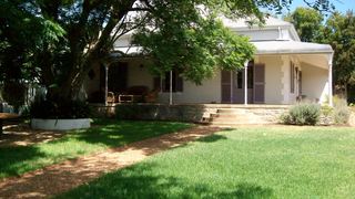 Jacaranda House Bed and Breakfast | Accommodation Darling