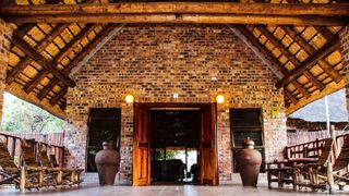 Gomo Gomo Game Lodge | Accommodation South Kruger Park