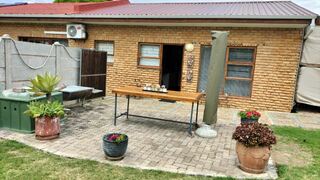 Andra's Self-catering Accommodation | Accommodation Bredasdorp
