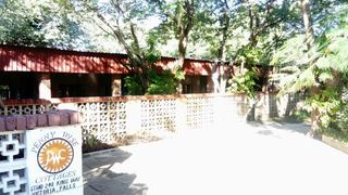 Penny Wise Cottages | Accommodation Victoria Falls National Park