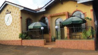 Banana Leaf Hotel | Nyeri Accommodation